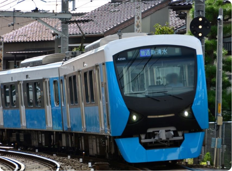 電車の画像